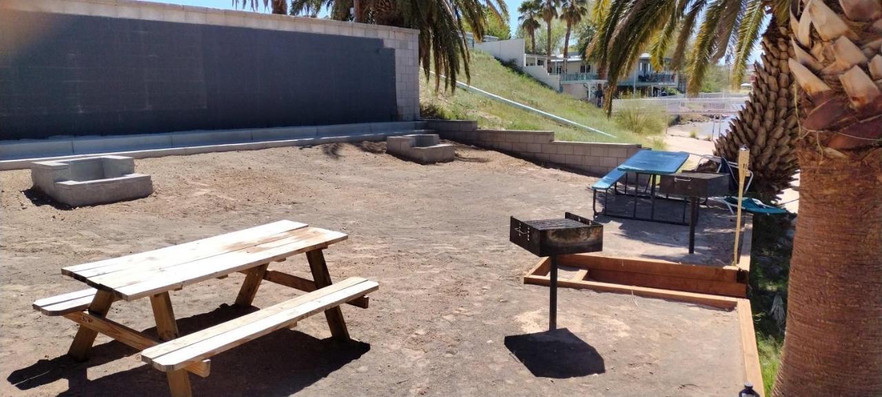 #2 Bedroom Cozy Suite, 1 Min Walk To The Beach # Bullhead City Exterior foto